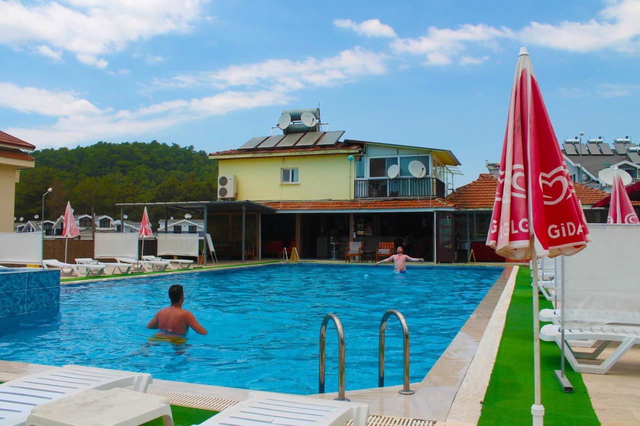 Carmina Hotel Ovacik  Luaran gambar