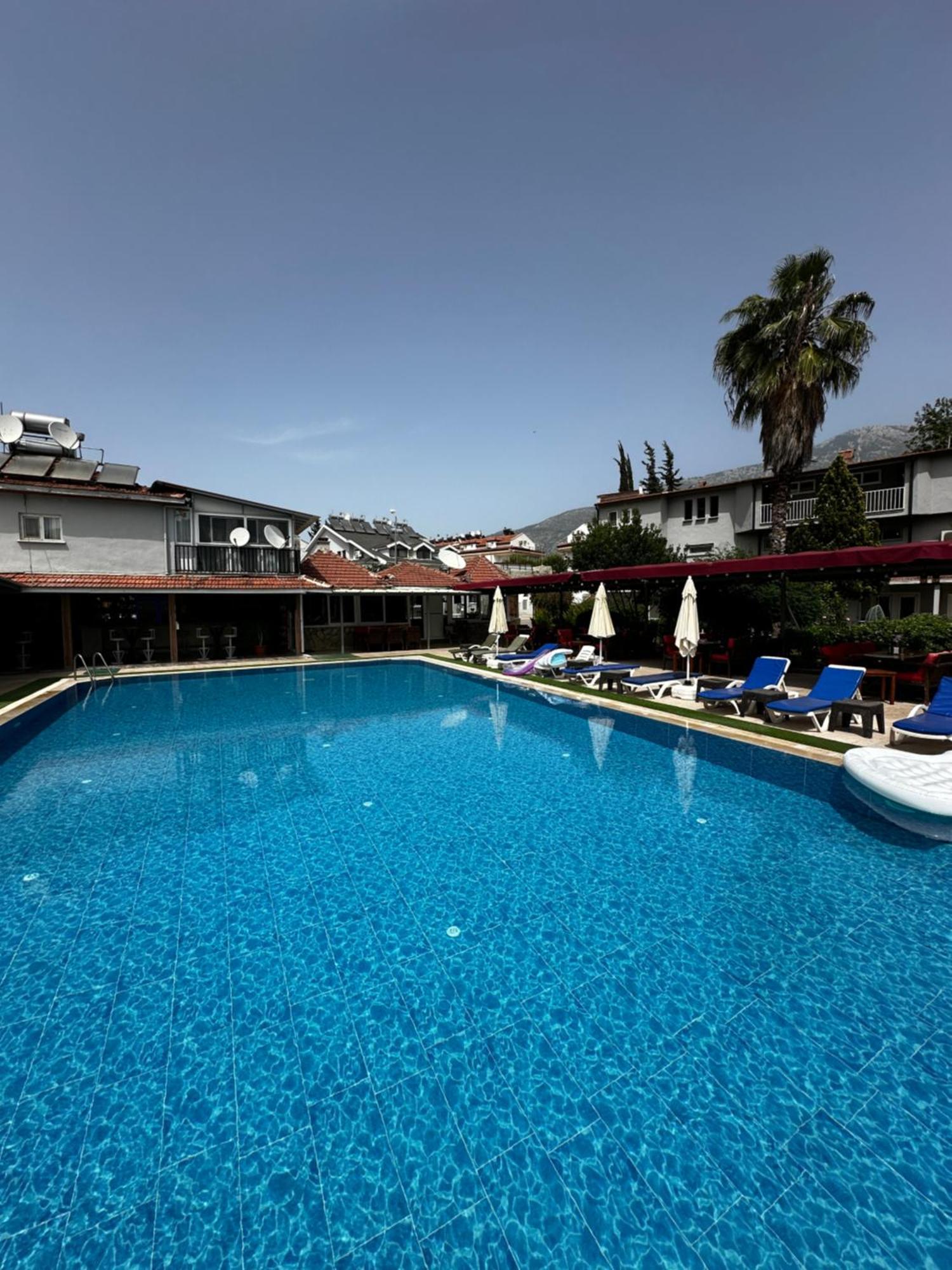 Carmina Hotel Ovacik  Luaran gambar